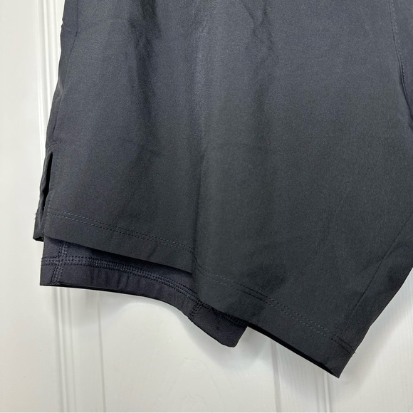 TRADED - Picture 2 of 7